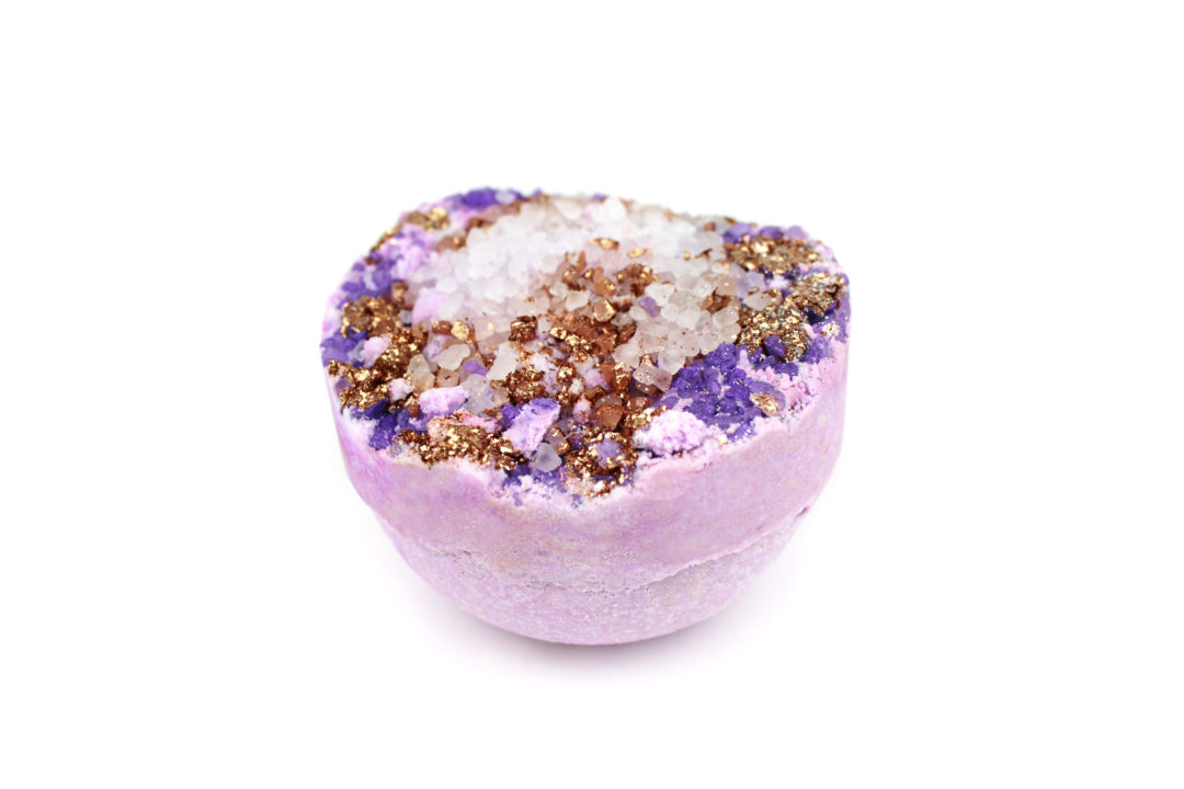 Soothing Lavender Crystal Bath Bomb | LS Divine | lsdivine | La Savonnerie Divine